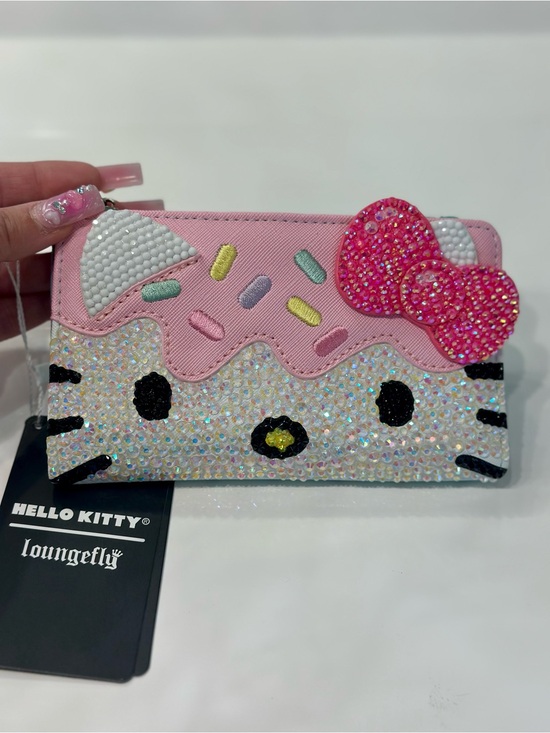 Loungefly x hello kitty Handbags - 🧁🍦NEW Hello Kitty Loungefly Custom Blinged Cupcake Wallet